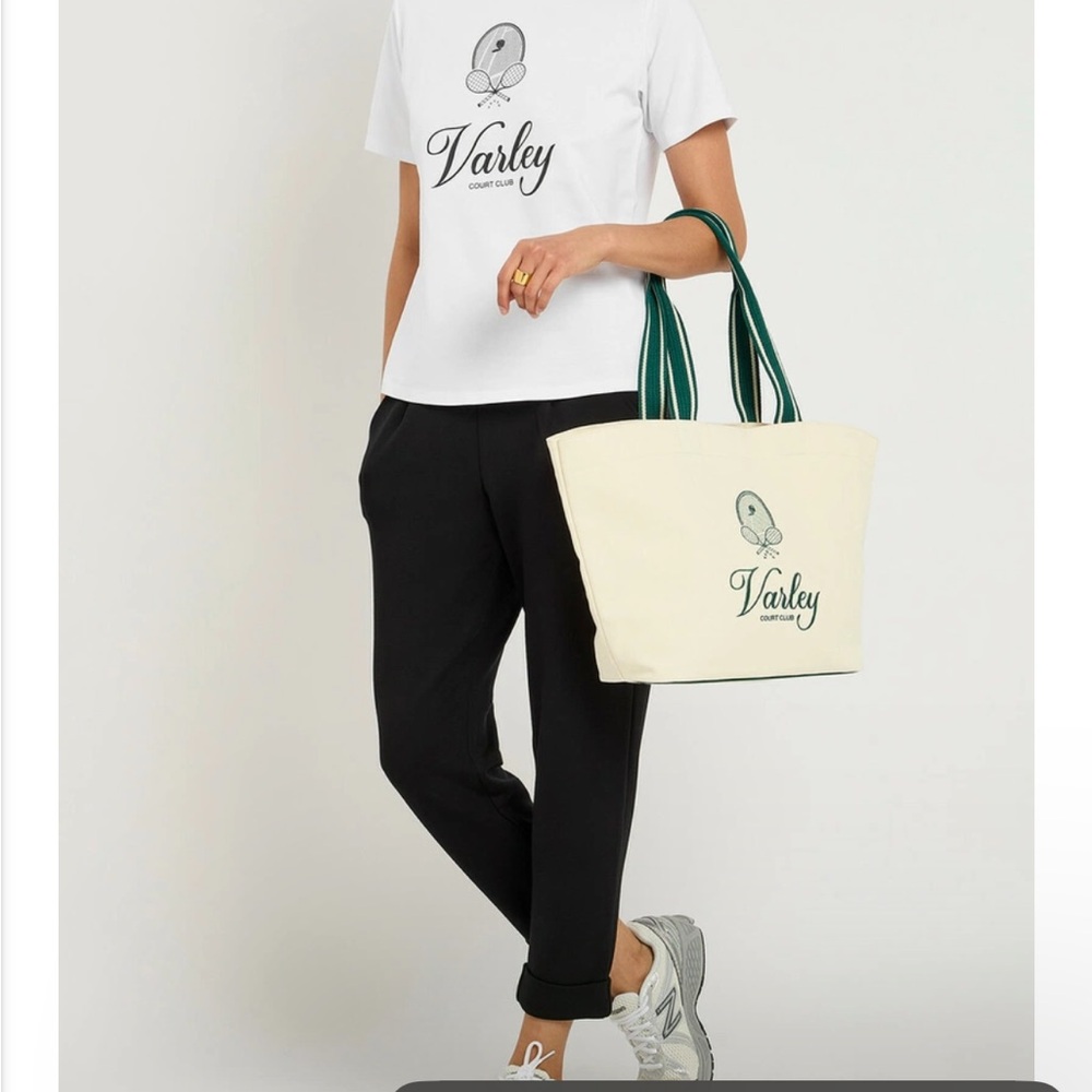 NWT Varley Coventry Branded Crew Neck Tee - Size Medium